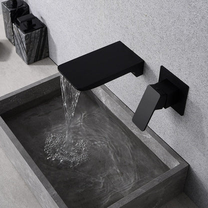 Skanto | Modern Wall-Mounted Faucet
