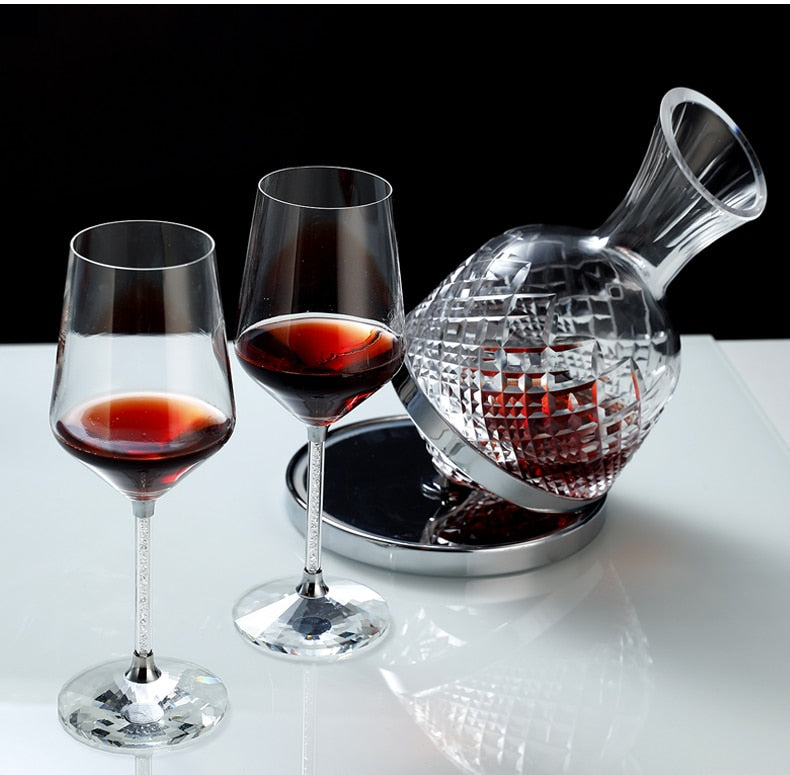 Elegant Crystal Spinning Wine Decanter