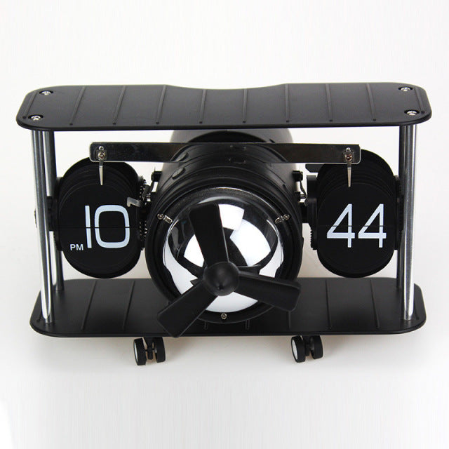 BowLift | Vintage Model Aircraft Table Clock