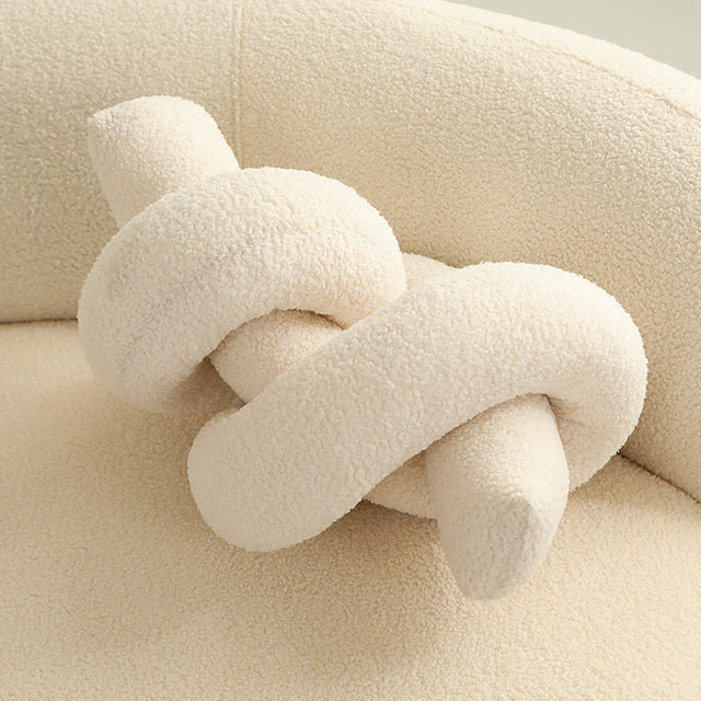Playful Fluffy Cushions | Bowlift