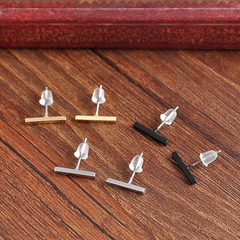 Classic T-Bar Earrings | Skanto