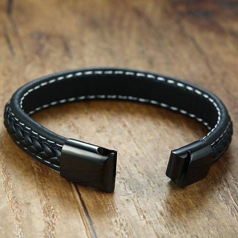 Brehn | Men's Diabetes Medical Alert ID Bracelet - Quilted Black Leather - For Type 1 and Type 2 Diabetes