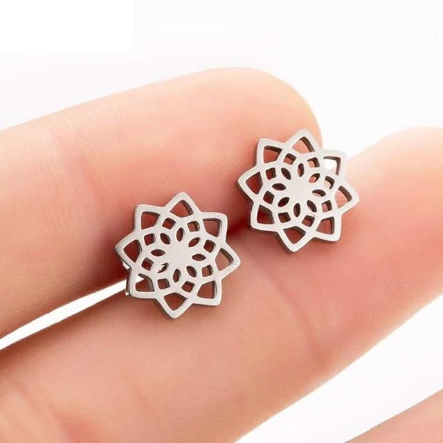 Boho Vintage Stud Earrings | Bowlift