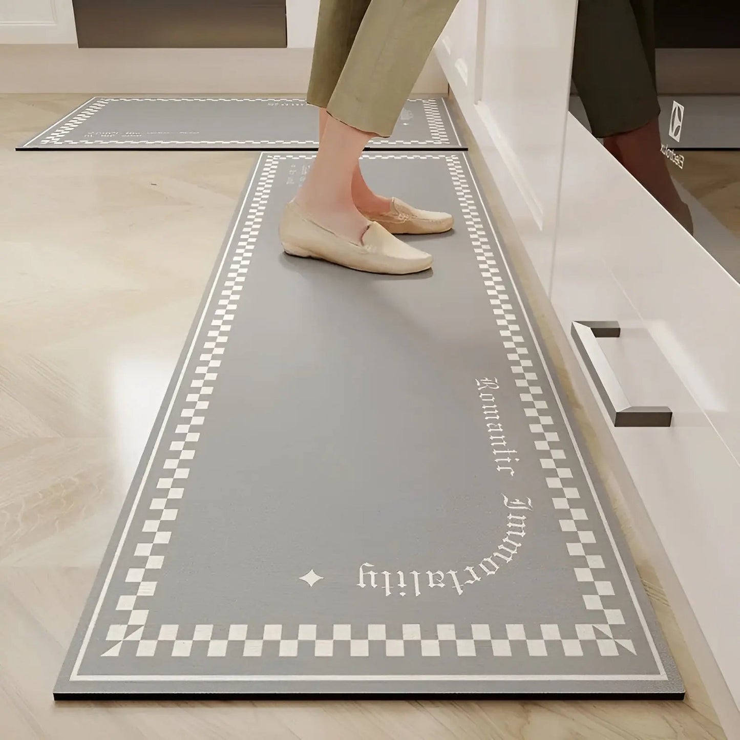 BowLift | Quick Dry Super Absorbent Non-Slip Kitchen Mat - SplashEase