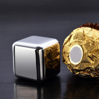Reusable Stainless Steel Wine Cooling Cube | Brehn