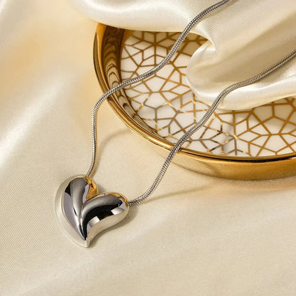BowLift | Romantic Love Heart Necklace