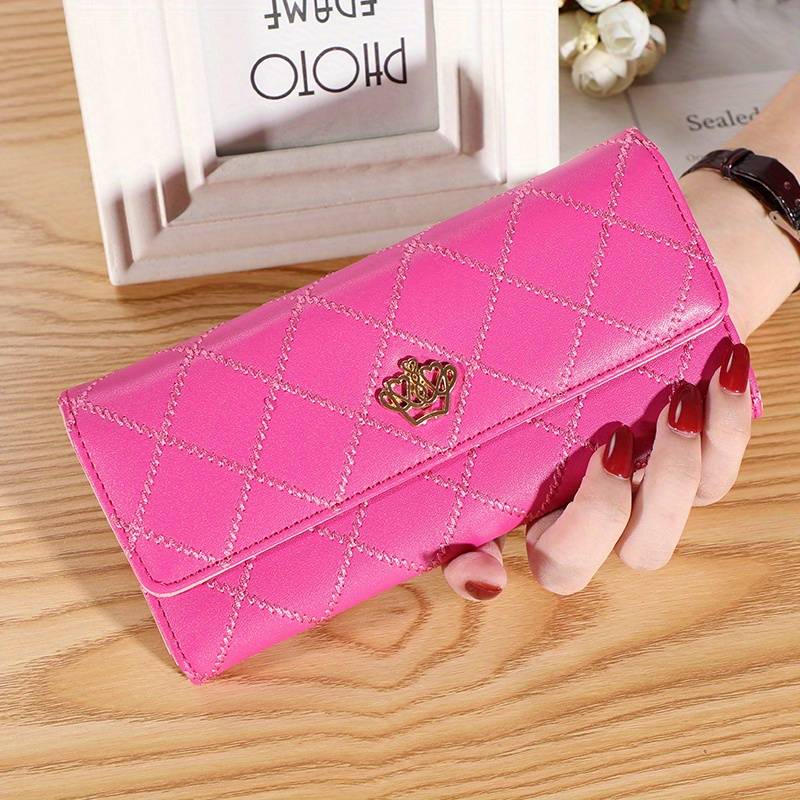 Triangular Wallet with Style Bowlift