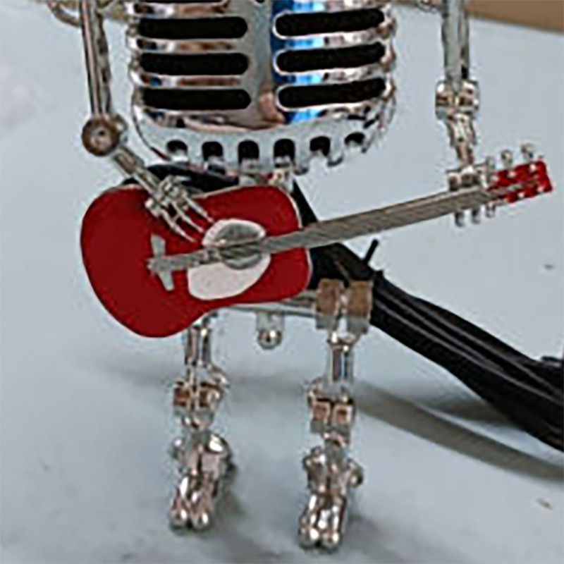 BowLift | Retro Microphone Robot USB