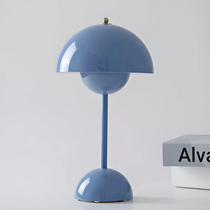 Skanto | Scandinavian Table Lamp with Luminous Flair - NordicBeam