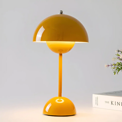 Skanto | Scandinavian Table Lamp with Luminous Flair - NordicBeam