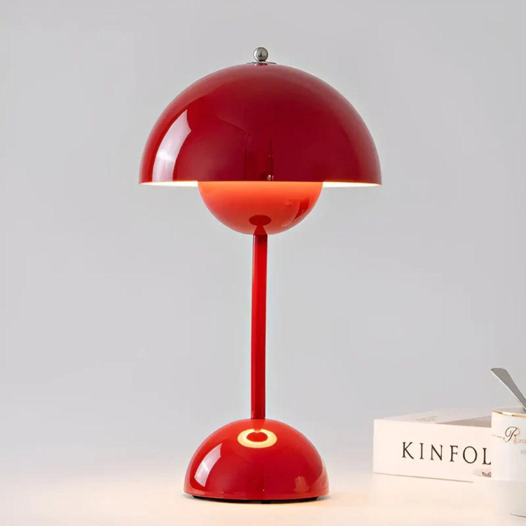 Skanto | Scandinavian Table Lamp with Luminous Flair - NordicBeam