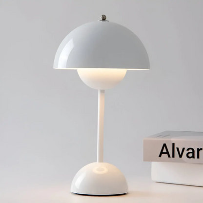 Skanto | Scandinavian Table Lamp with Luminous Flair - NordicBeam