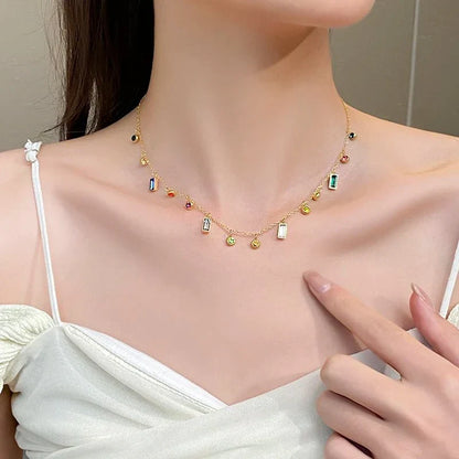BowLift | Scattered Dainty Crystals Choker Necklace