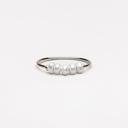 Chic Isolde Mini Pearl Ring - Elevate Your Style!