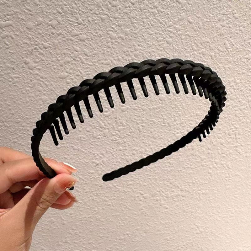 BowLift | Stylish Matte Face Wash Headband with Teeth for Anti-Slip