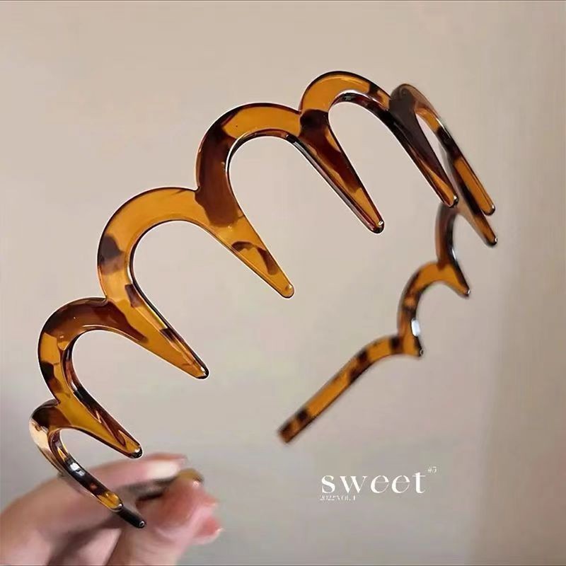 BowLift | Stylish Matte Face Wash Headband with Teeth for Anti-Slip