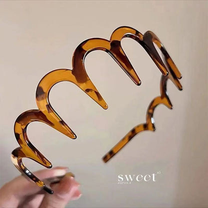 BowLift | Stylish Matte Face Wash Headband with Teeth for Anti-Slip