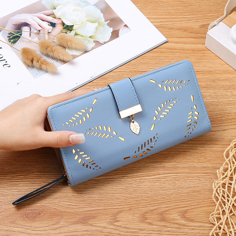 Long wallet for women with leaf pattern