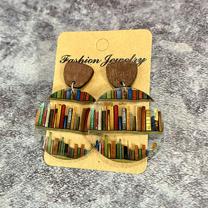 Skanto | Book Earrings / Earrings for Book Lovers