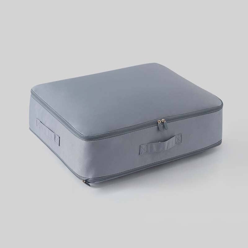 Extremely space-saving, self-compressing organizer