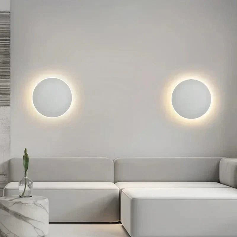 Skanto | Sleekglow: The Perfect LED Wall Lamp for a Modern Atmosphere