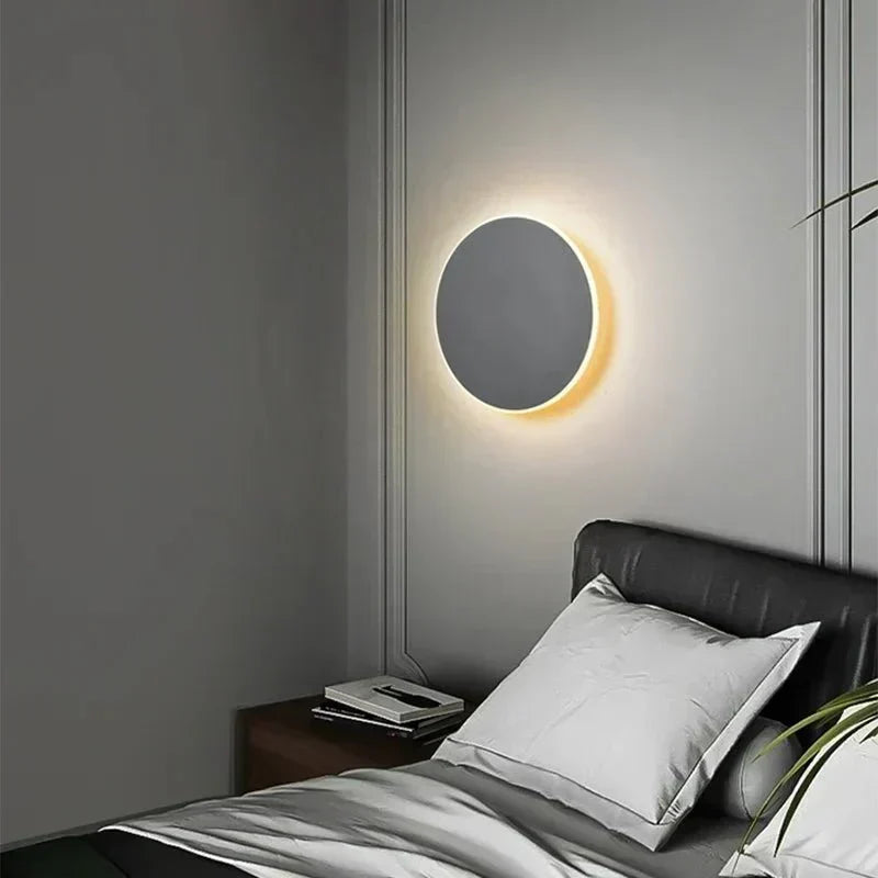 Skanto | Sleekglow: The Perfect LED Wall Lamp for a Modern Atmosphere