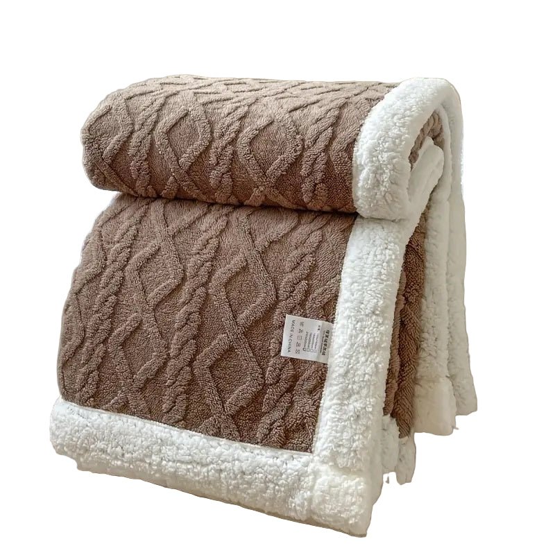 Skanto | SHERPLY – Reversible Sherpa Fleece Blanket for Year-Round Comfort
