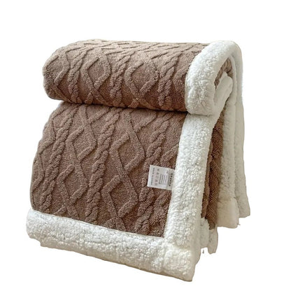 Skanto | SHERPLY – Reversible Sherpa Fleece Blanket for Year-Round Comfort