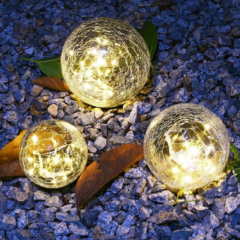 Solar cracked glass globe wreath