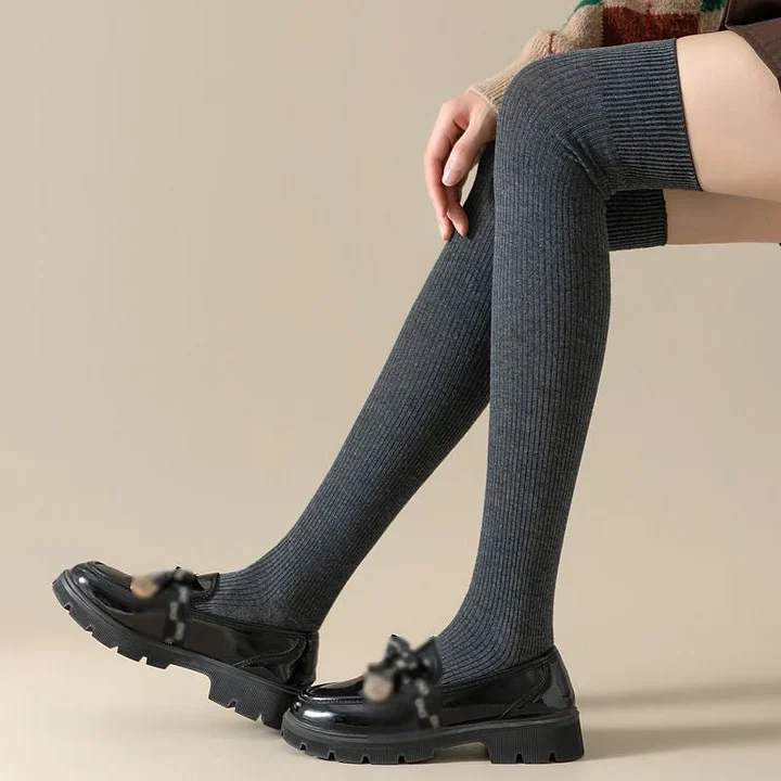 BowLift | Non-slip Over-the-knee stockings made of cotton with silicone