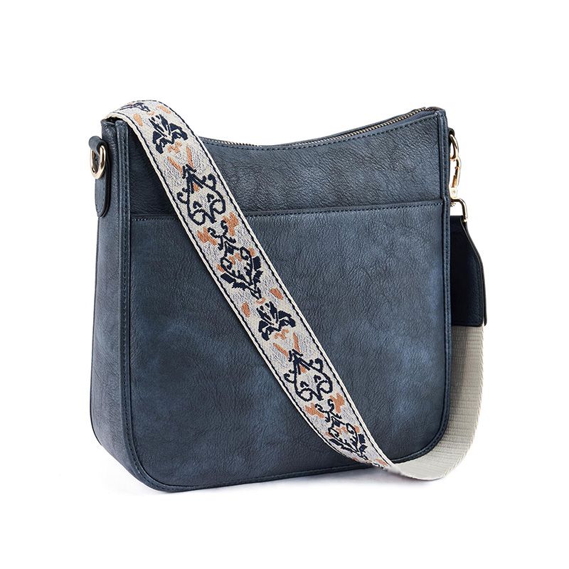 Skanto | Versatile Leather Crossbody Bag for Women