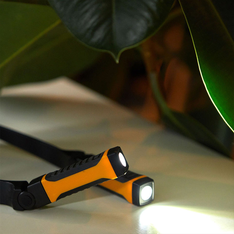 Skanto | Versatile LED Neck Lamp with Adjustable Brightness