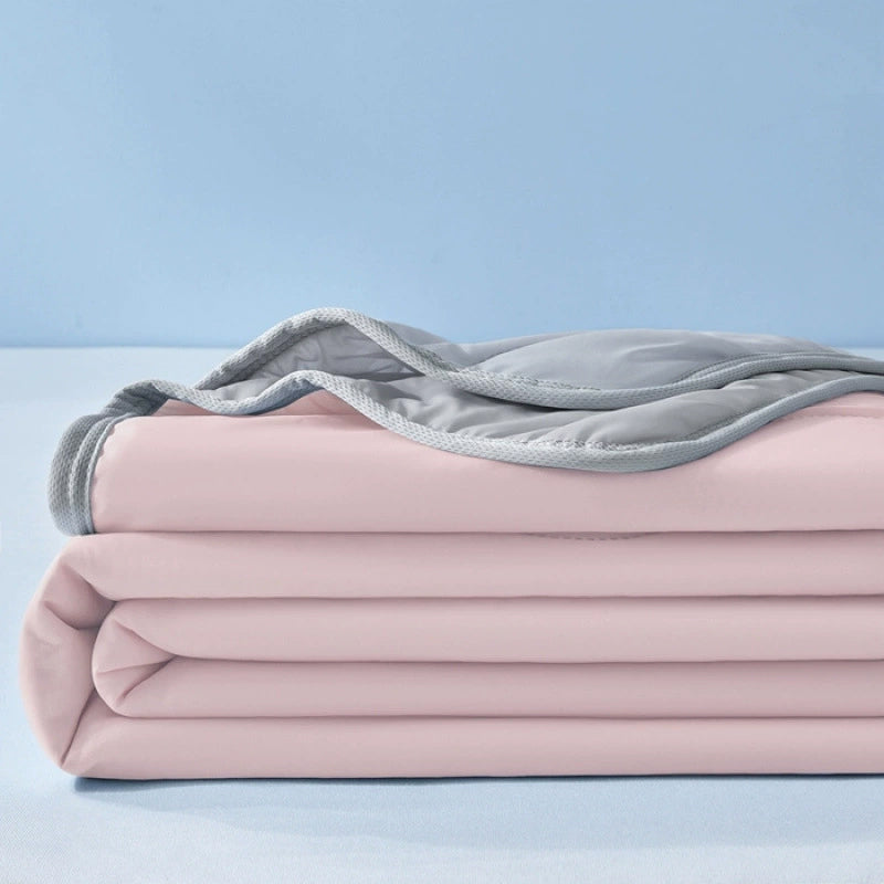 Comfortable Cooling Blanket | Skanto