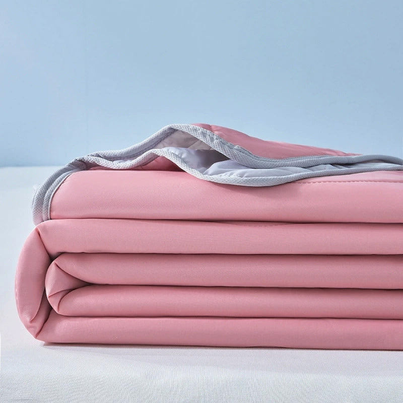 Comfortable Cooling Blanket | Brehn