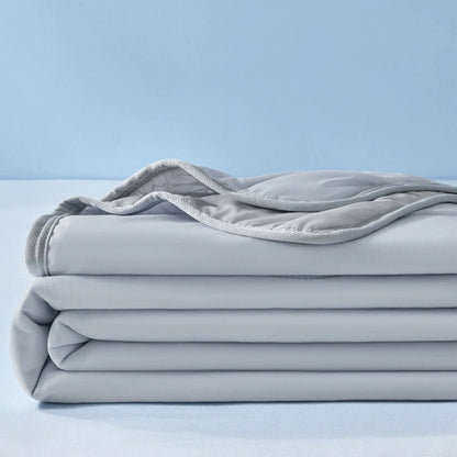 Comfortable Cooling Blanket | Brehn