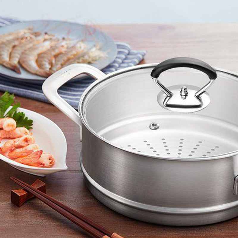 BowLift | Silicone pot lid with anti-scalding knob that keeps the handle