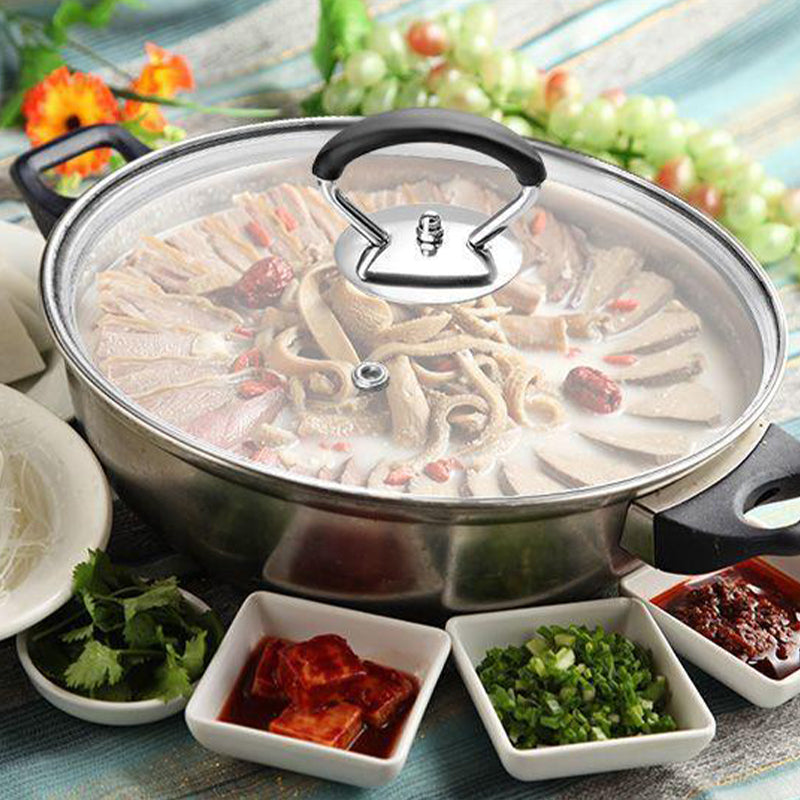 BowLift | Silicone pot lid with anti-scalding knob that keeps the handle