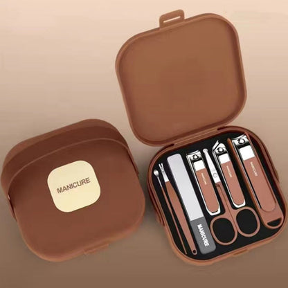 Skanto | Portable 7-Piece Manicure Set with Nail Clippers