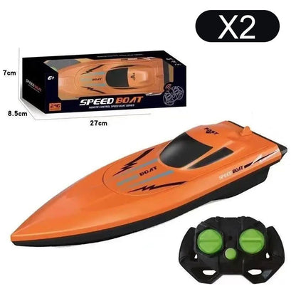 RC racing boat with 2.4 GHz remote control | Bowlift