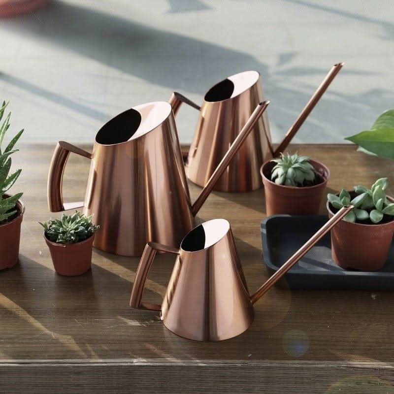Skanto | Terra - Durable Watering Can