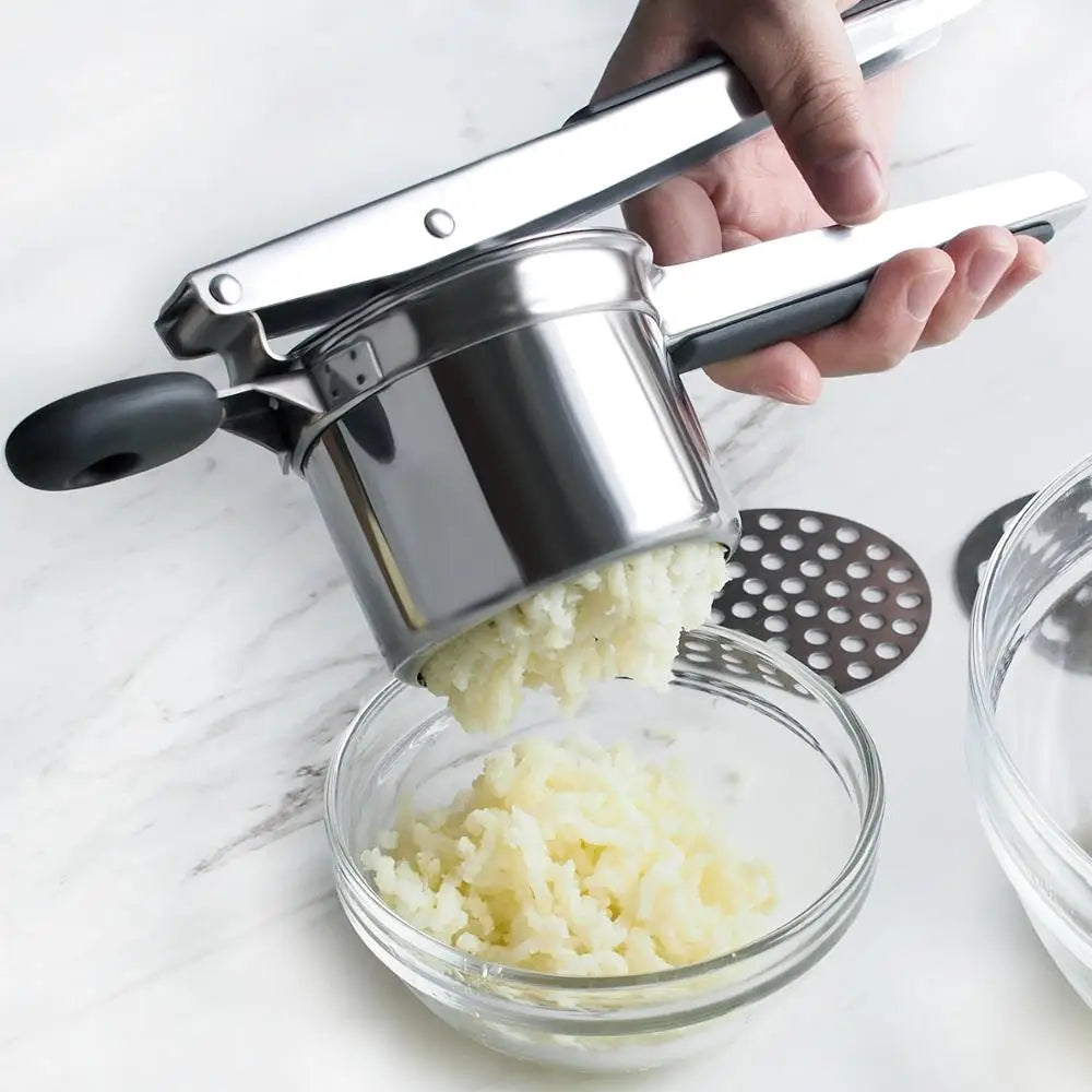 Stainless steel potato ricer with 3 interchangeable fineness discs | Karnz