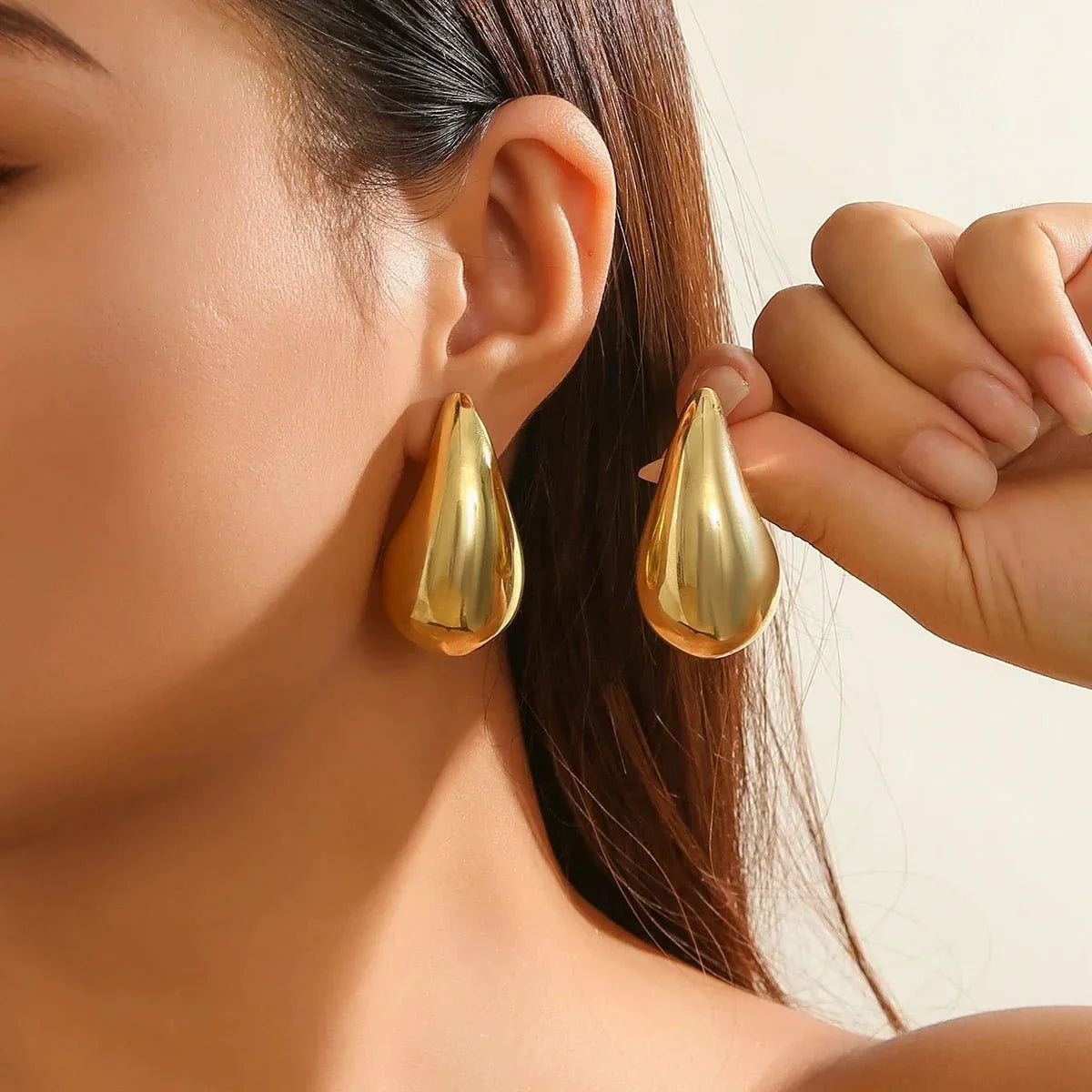 BowLift | Statement Water Drop Earrings