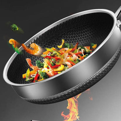 FERROFLAME – Stainless steel frying pan with honeycomb-shaped heat distribution