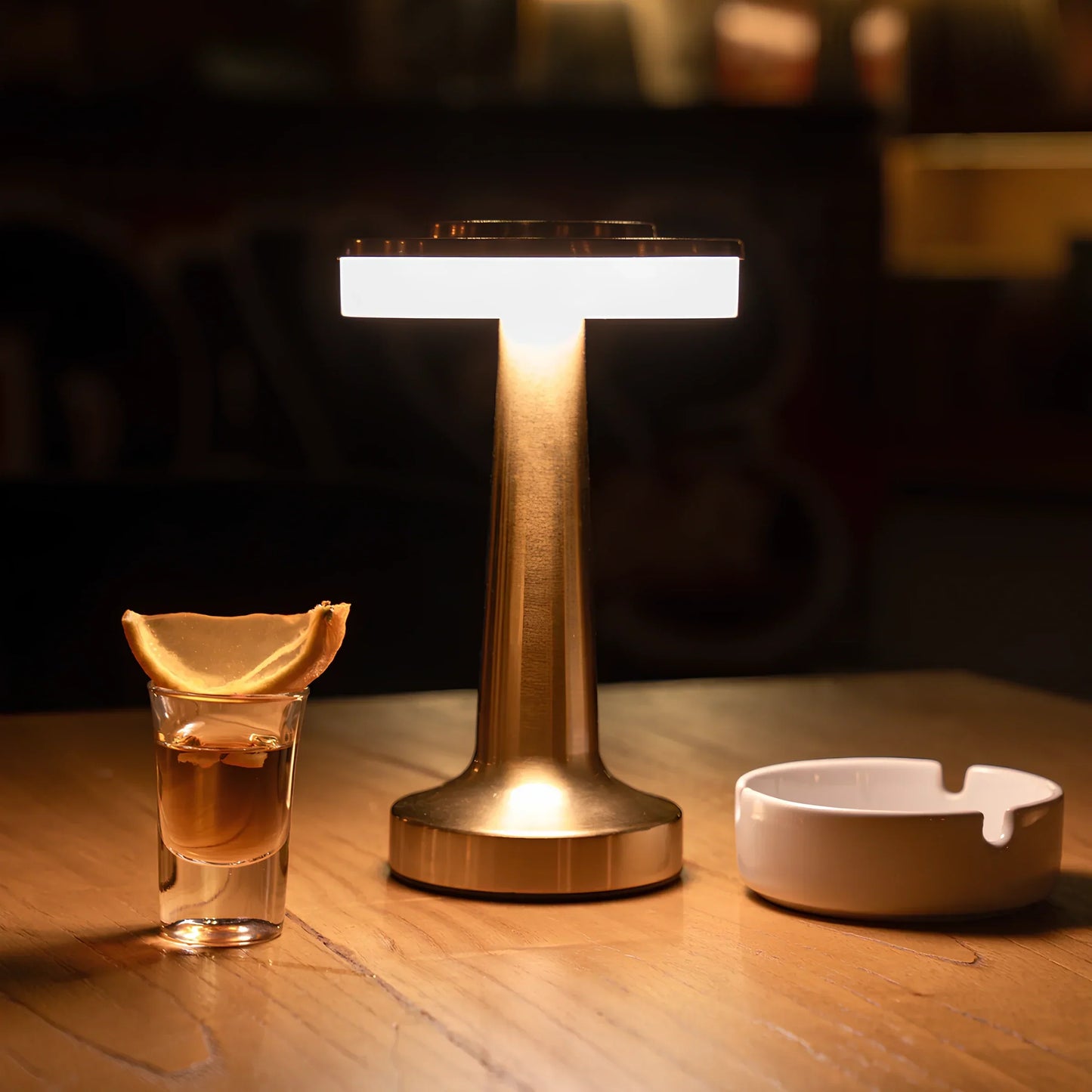 Skanto | Skanto Wireless Rechargeable LED Lamp