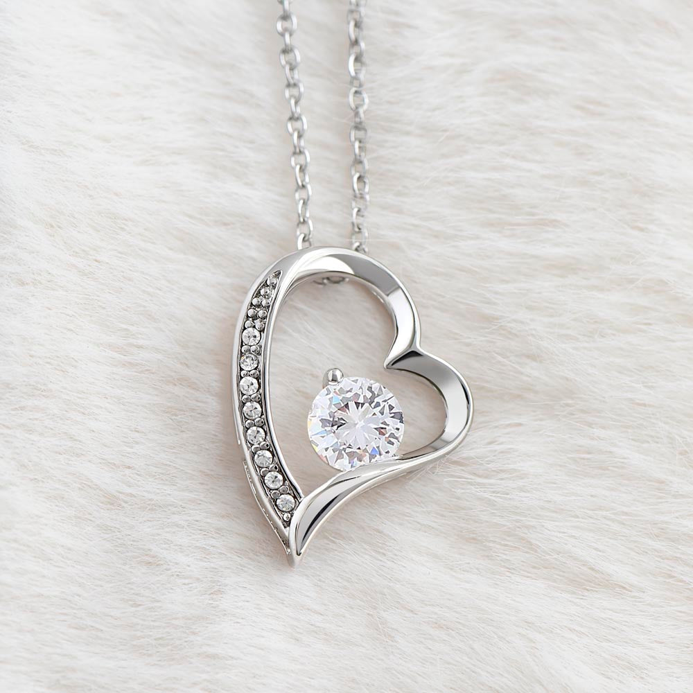 Skanto | Stylish Heart Necklace - Amara