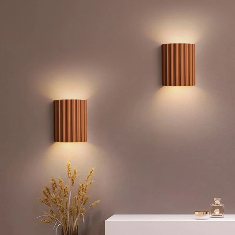 Skanto | STYLISH HARDFIBER WALL LAMPS - LUMIRESIN