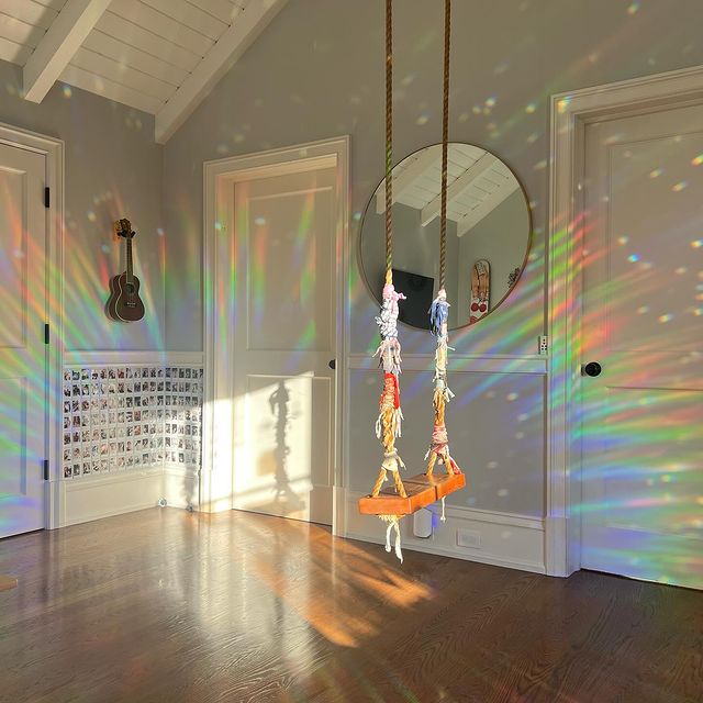 BowLift | Sun Catcher Window Stickers - LumiSuncatch