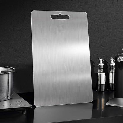 Skanto | TitanEdge - Titan Cutting Board