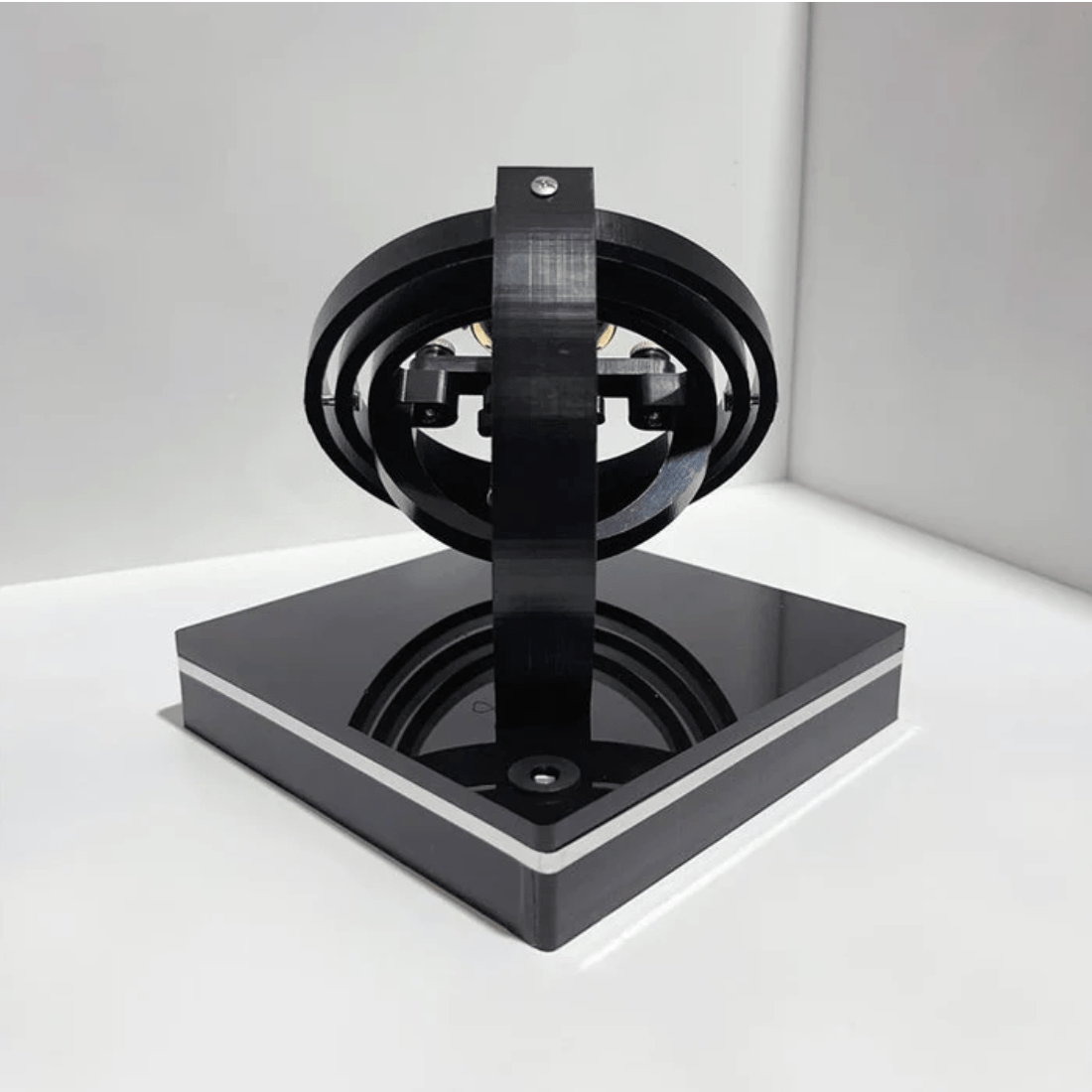 BowLift | Luxury Automatic Watch Winder Display Box – Keeps Watches Wound & Elevates Interior Style