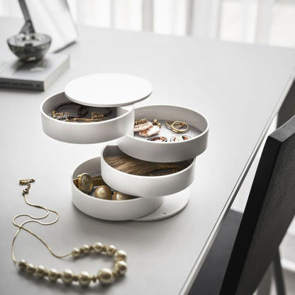 Twist Around Jewelry Organizer